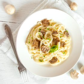 Creamy mushroom pasta vegan ( Coconut Milk Pasta Sauce)